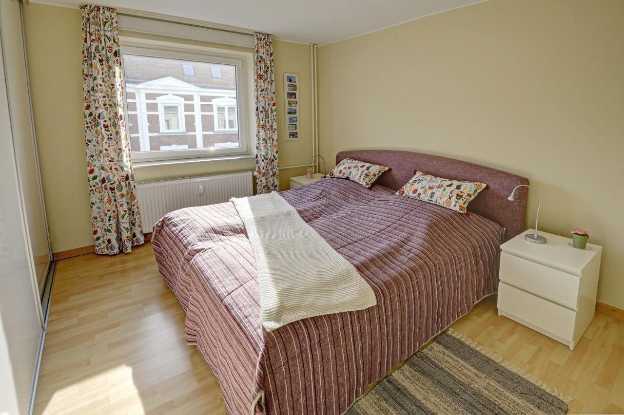 Fewo1846 - Bellevue - Sonnige 2-Zimmer-Wohnung Mit Balkon Und Hafenblick Flensburg Luaran gambar