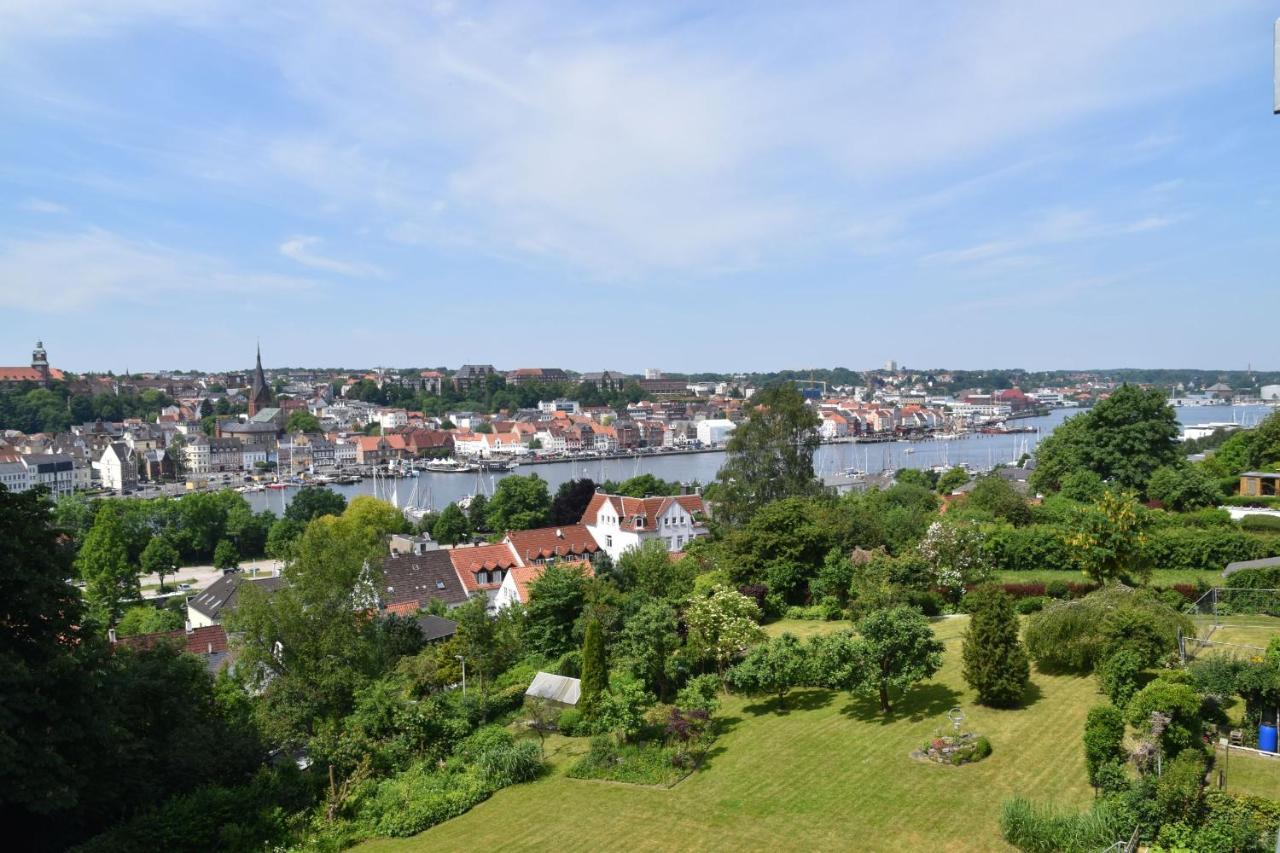 Fewo1846 - Bellevue - Sonnige 2-Zimmer-Wohnung Mit Balkon Und Hafenblick Flensburg Luaran gambar